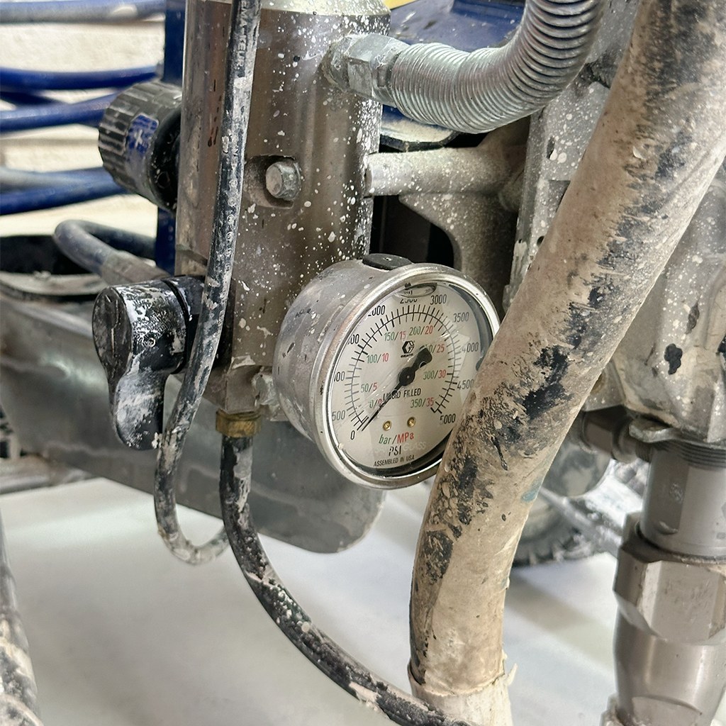 Graco Ultra 390PC Lo-Boy Cart Electric Airless Sprayer - used paint sprayer