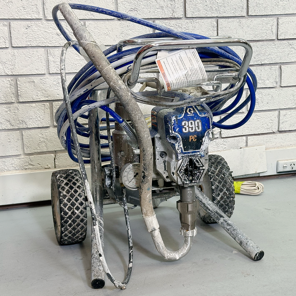 Graco Ultra 390PC Lo-Boy Cart Electric Airless Sprayer - used paint sprayer