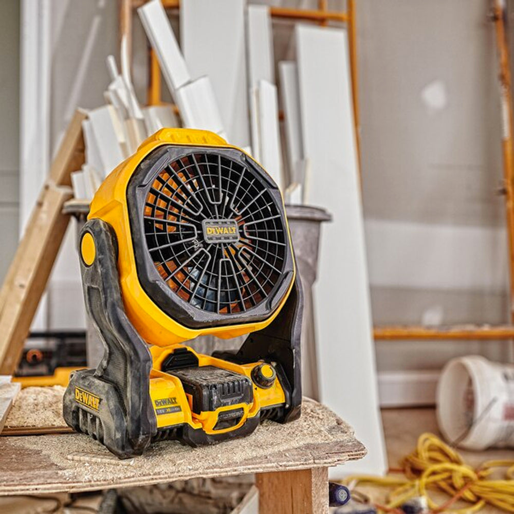 DEWALT 18V XR Jobsite Fan - DEWDCE512N-XJ