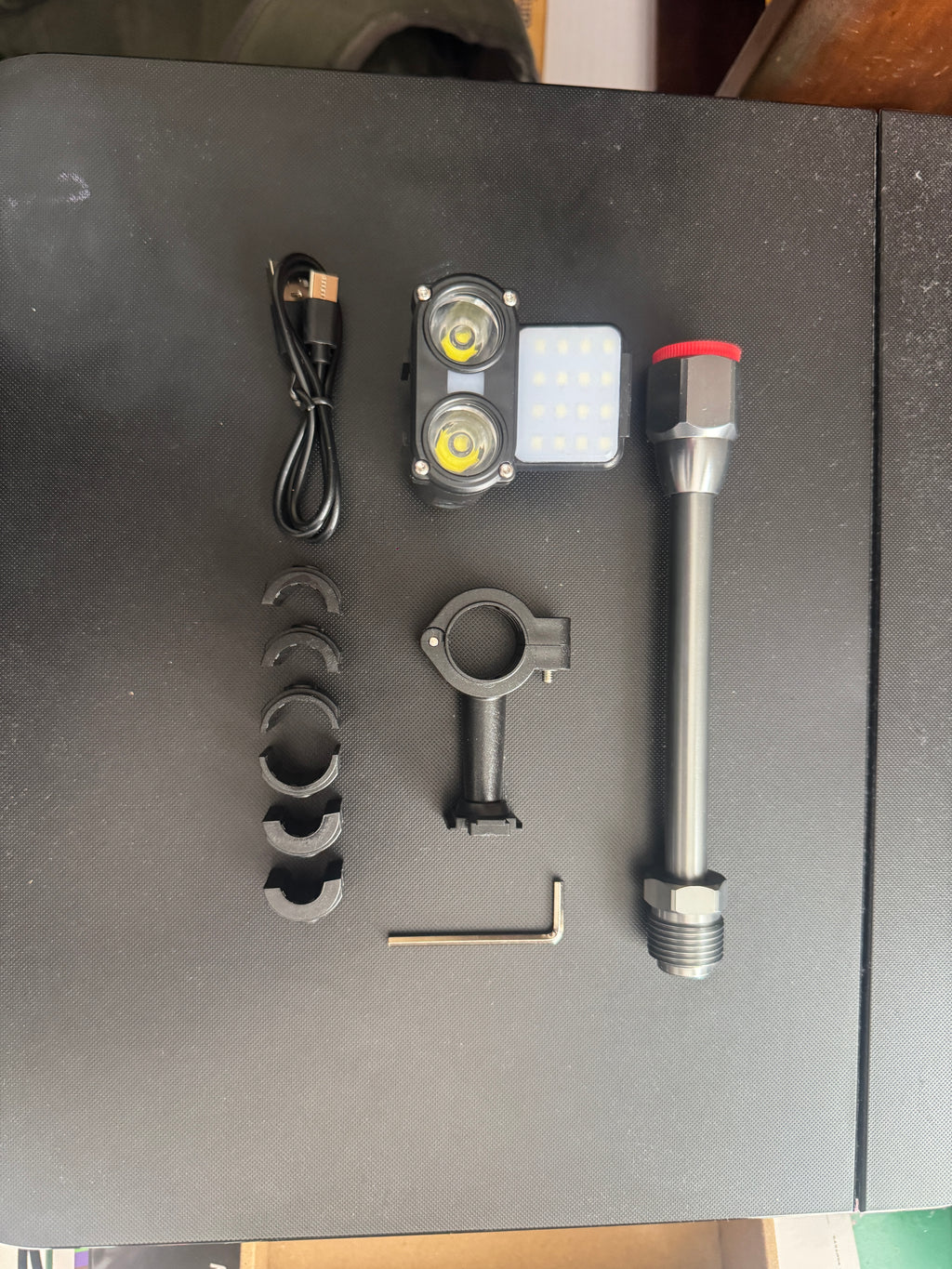 Dans Rechargeable LED Light Accessory for any Graco or Wagner Airless Gun