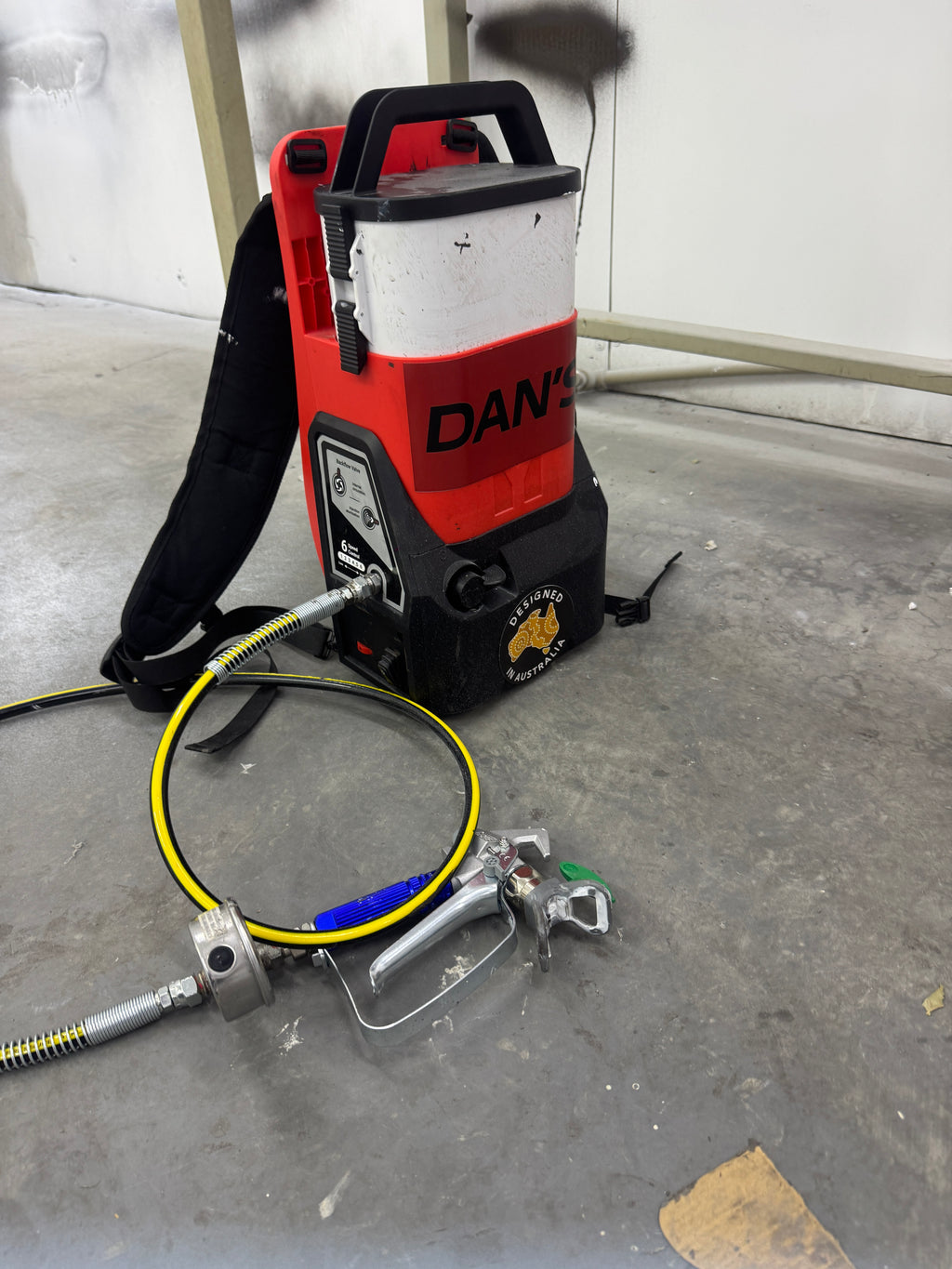 Dan's Airless BackPack Paint Sprayer  - BackShot