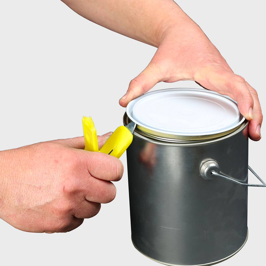 Uni-Pro 3 in 1 Magnetic Brush Clip